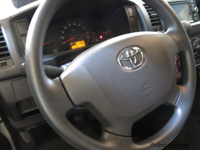 Toyota Hi-Ace Super Grandia LXV in Philippines