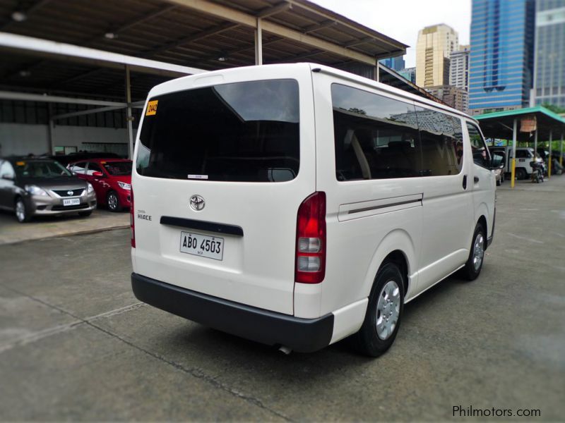 Toyota Hi ace Commuter in Philippines