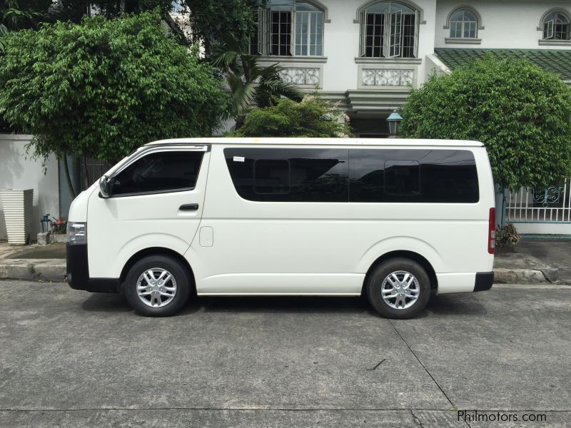 Toyota Hiace Commuter  in Philippines