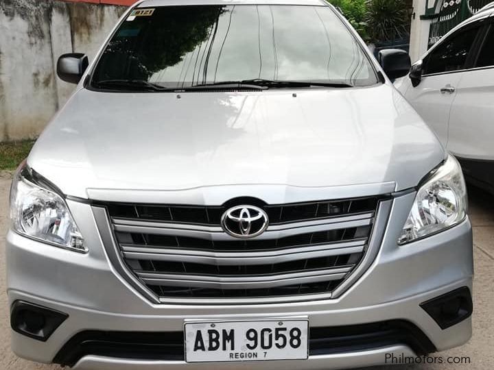 Toyota INNOVA E in Philippines