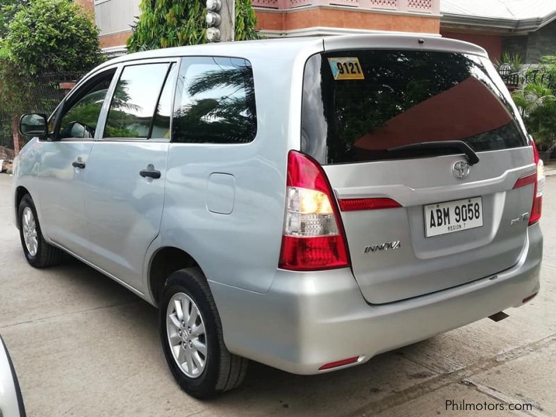 Toyota INNOVA E in Philippines