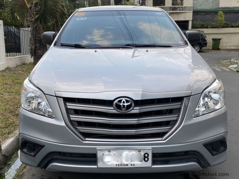 Toyota Innova E in Philippines