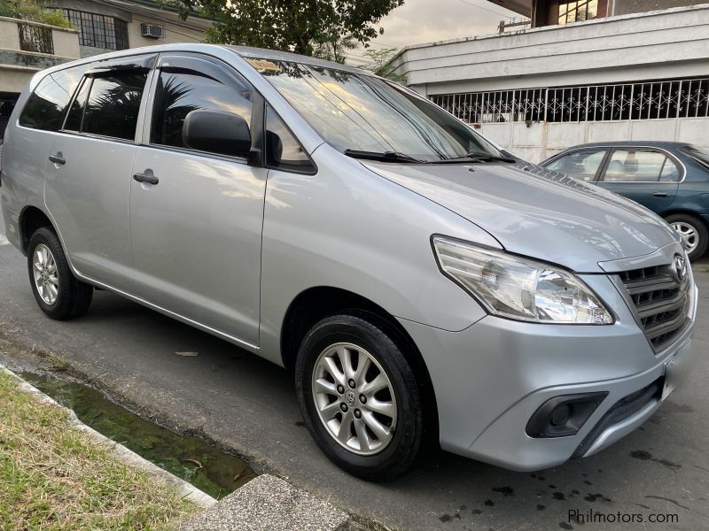 Toyota Innova E in Philippines