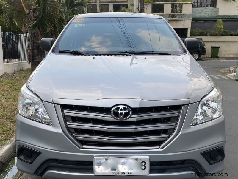 Toyota Innova E in Philippines