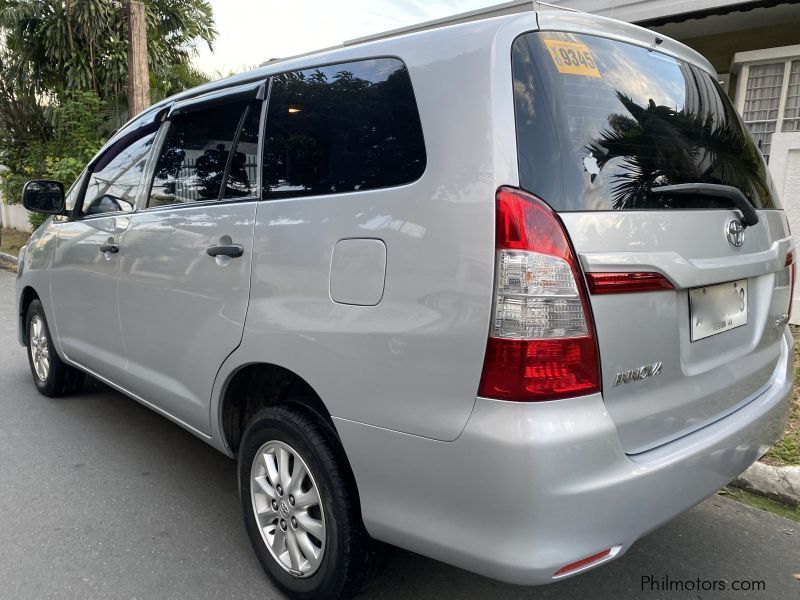 Toyota Innova E in Philippines