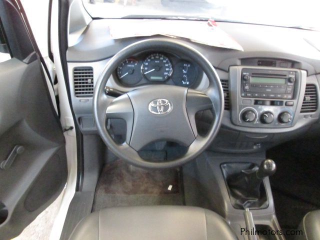 Toyota Innova J in Philippines