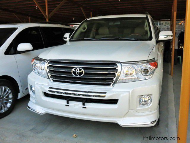 Toyota Land Cruiser in Philippines