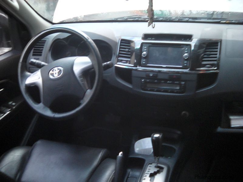 Toyota Toyota Fortuner 2.5 V 4x2 diesel automatic 2015 in Philippines