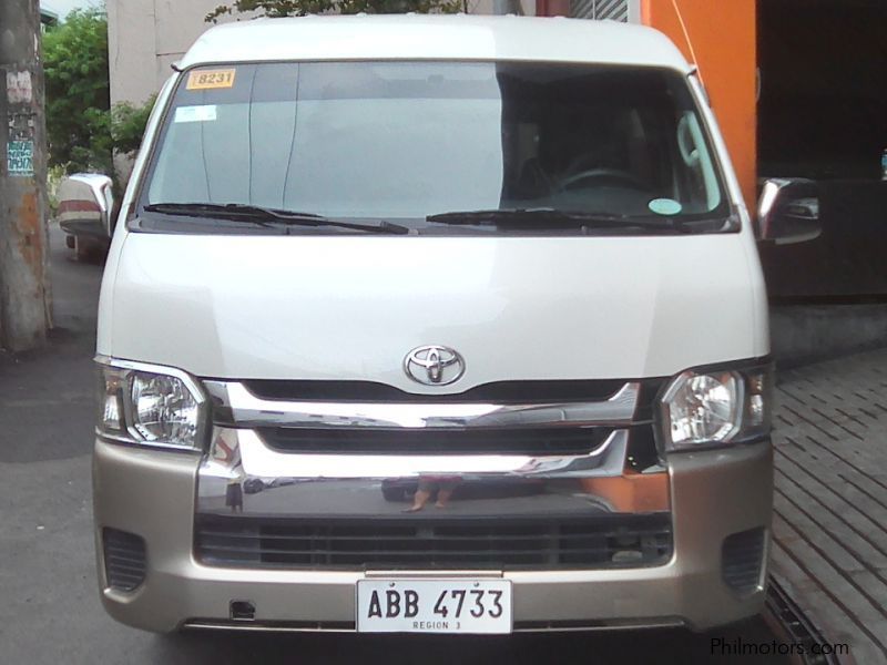 Toyota Toyota Hiace GL Grandia 2.5 automatic diesel 2015 in Philippines