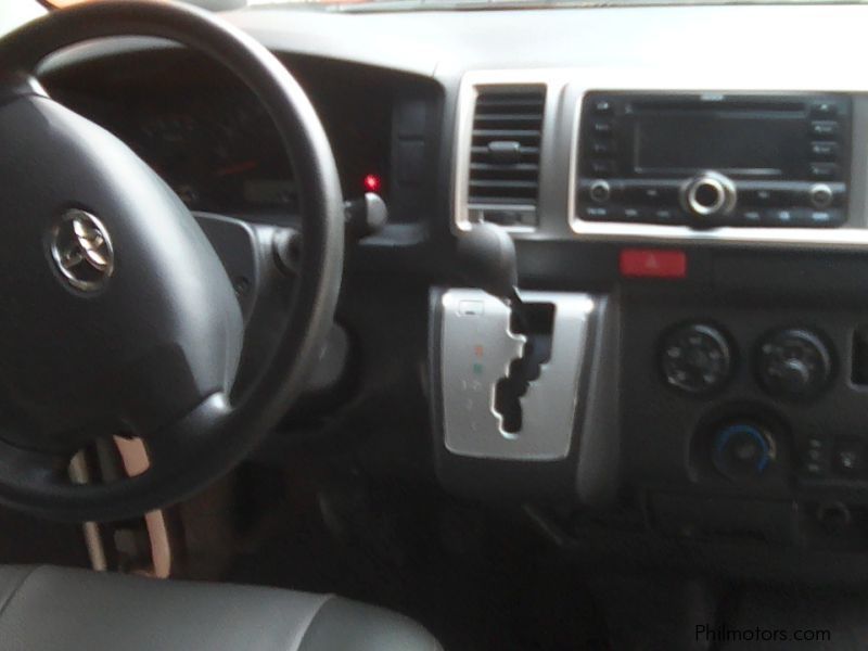 Toyota Toyota Hiace GL Grandia 2.5 automatic diesel 2015 in Philippines