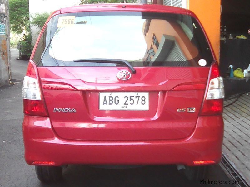 Toyota Toyota Innova E 2.5 automatic diesel 2015 in Philippines
