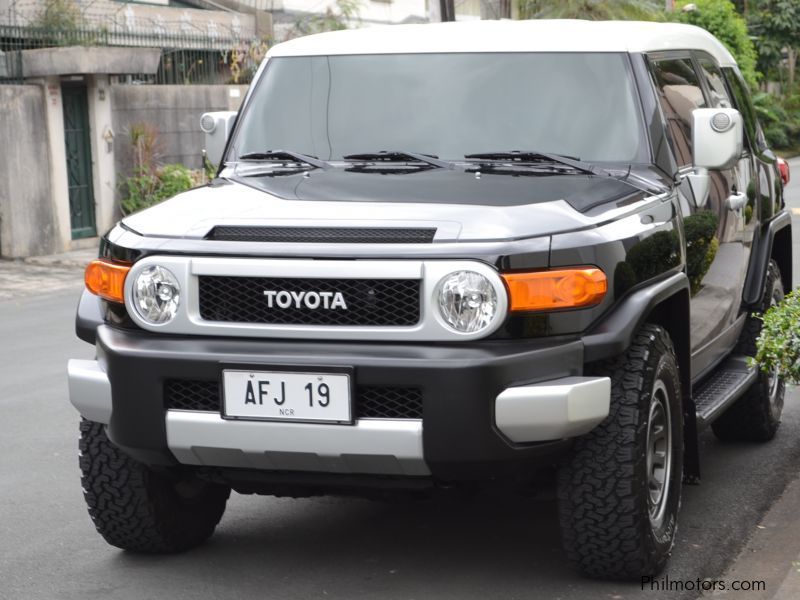 Toyota fj Cruiser in Philippines