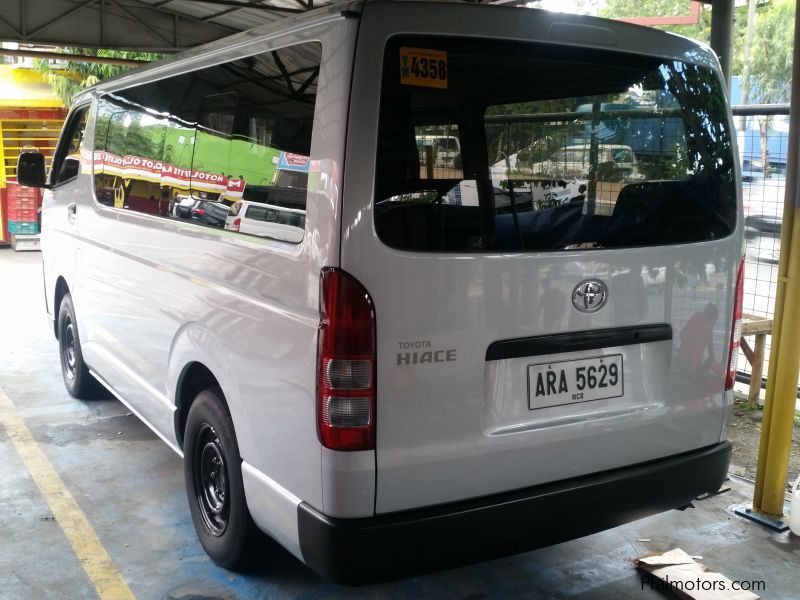 Toyota hi ace commuter in Philippines