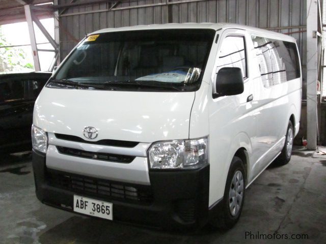 Toyota hi ace commuter in Philippines