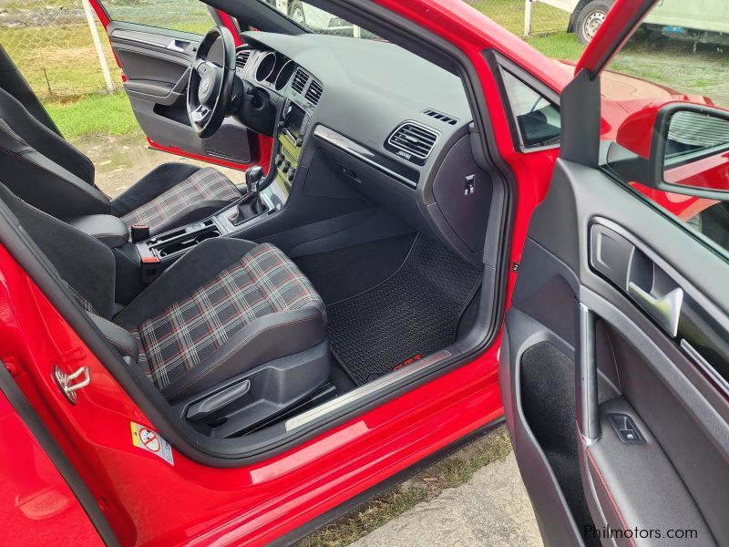 Volkswagen Golf GTi 2015 in Philippines