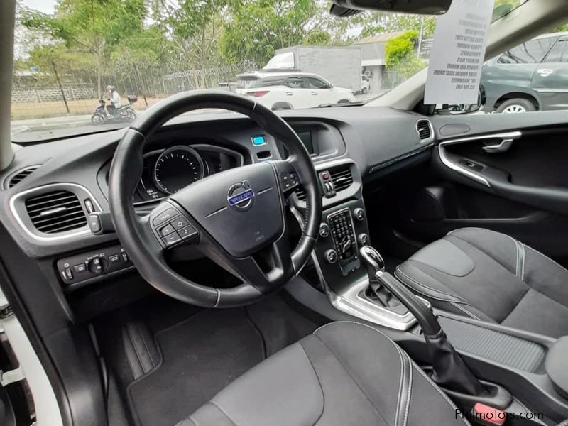 Volvo V40 T4 in Philippines