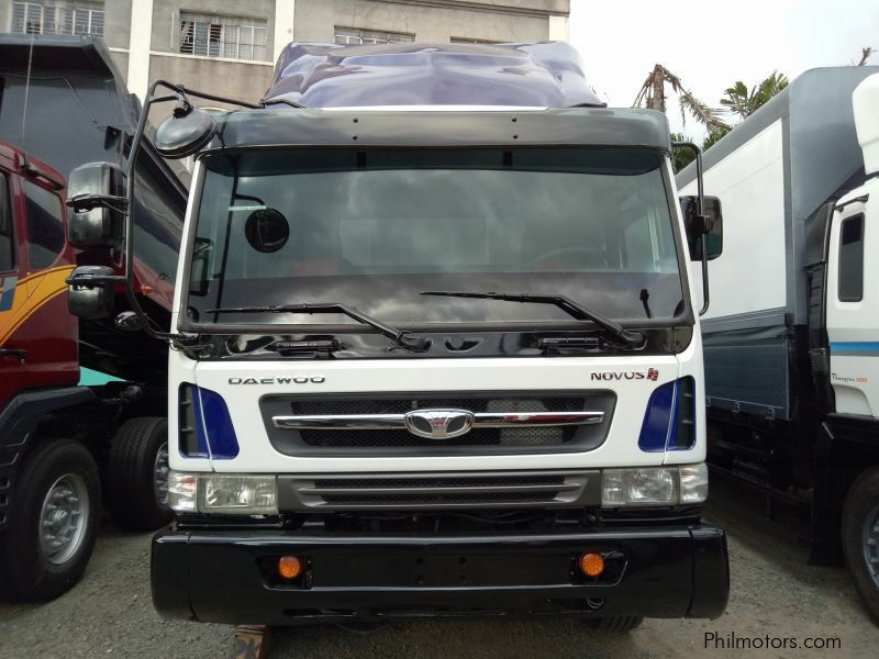 Daewoo Novus SE Wing Van Truck in Philippines