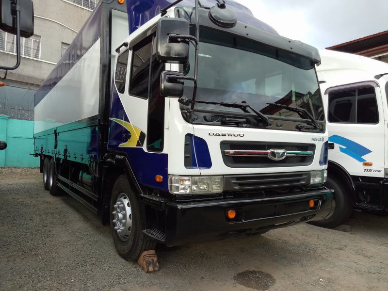 Daewoo Novus SE Wing Van Truck in Philippines