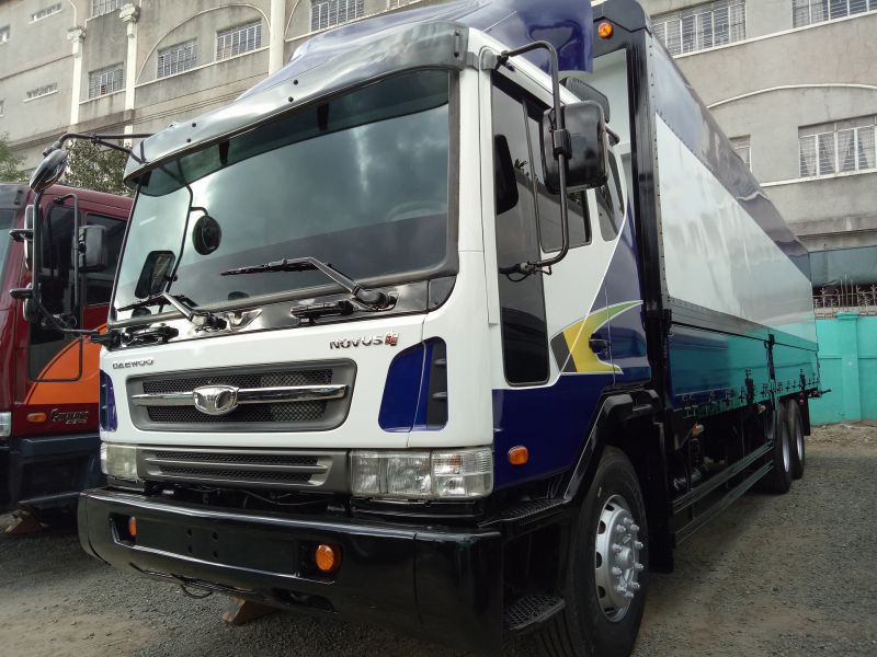 Daewoo Novus SE Wing Van Truck in Philippines