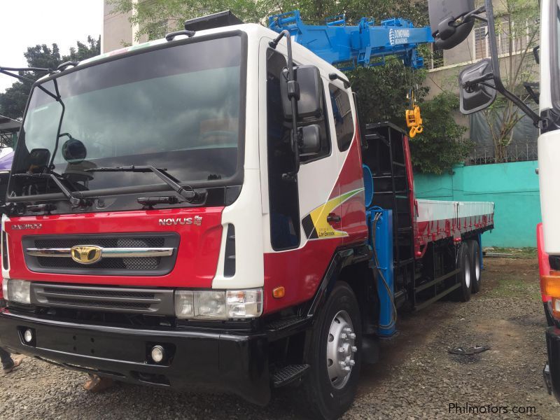 Daewoo boom truck or crane truck in Philippines