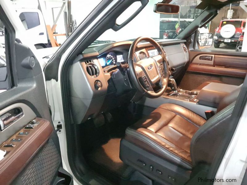 Ford Expedition platinum in Philippines