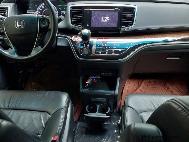 Honda Odyssey EX-VNavi 2.4 CVT WAGON in Philippines