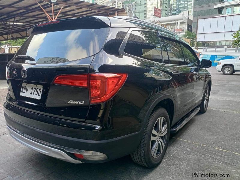 Honda pilot in Philippines