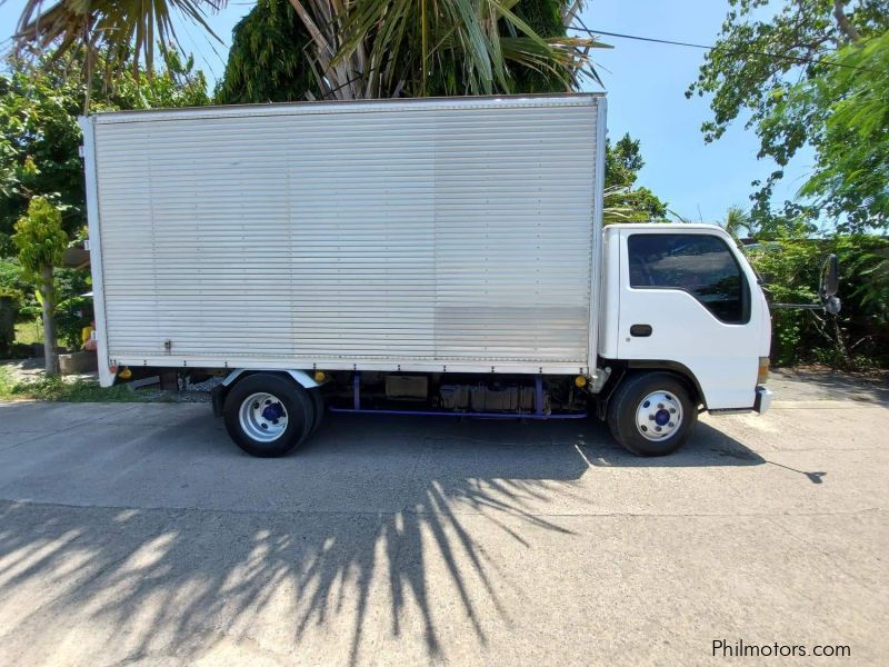 Isuzu 4HL1 Rebuilt Aluminum Closed Van in Philippines