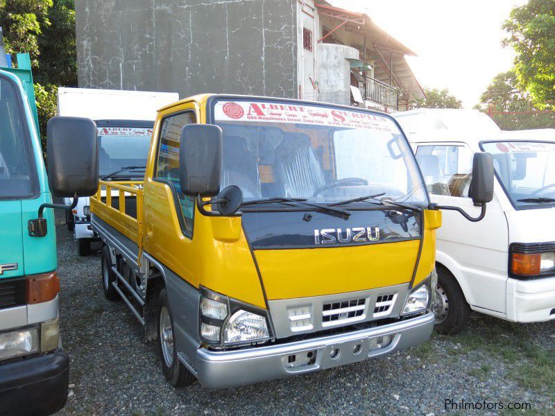 Isuzu Elf 250 Dropside in Philippines