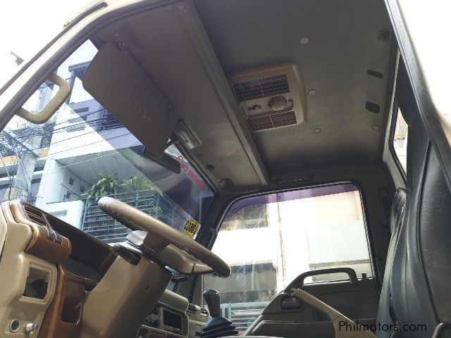 Isuzu Elf in Philippines