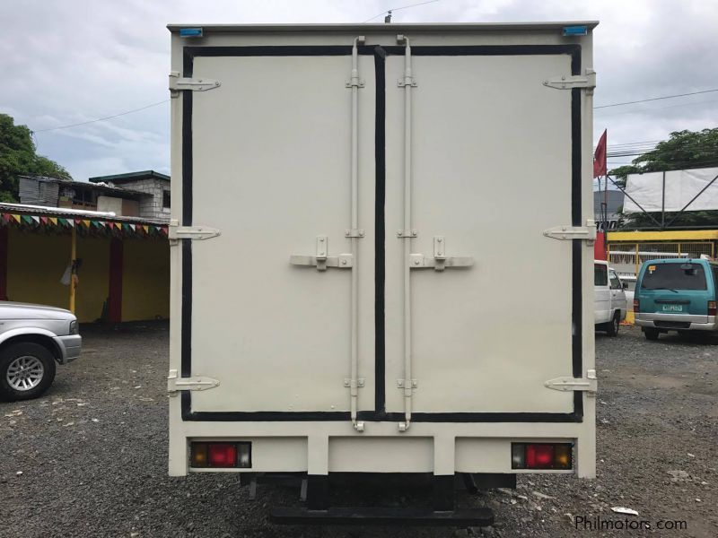 Isuzu Elf Aluminum Van in Philippines