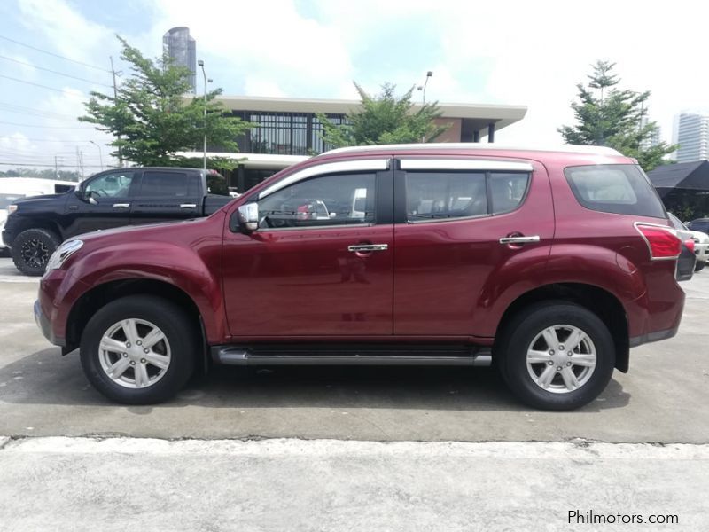 Isuzu MUX in Philippines