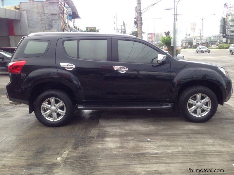 Isuzu MUX in Philippines