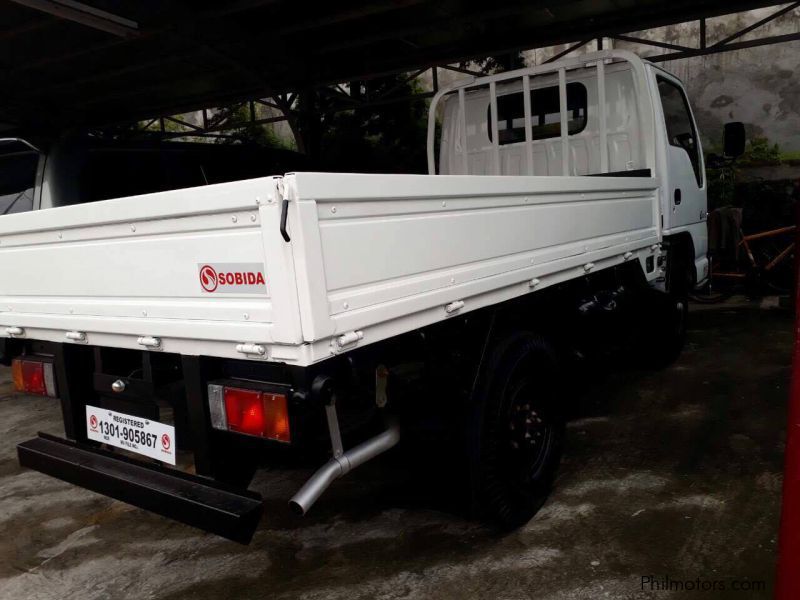 Isuzu elf drop side in Philippines