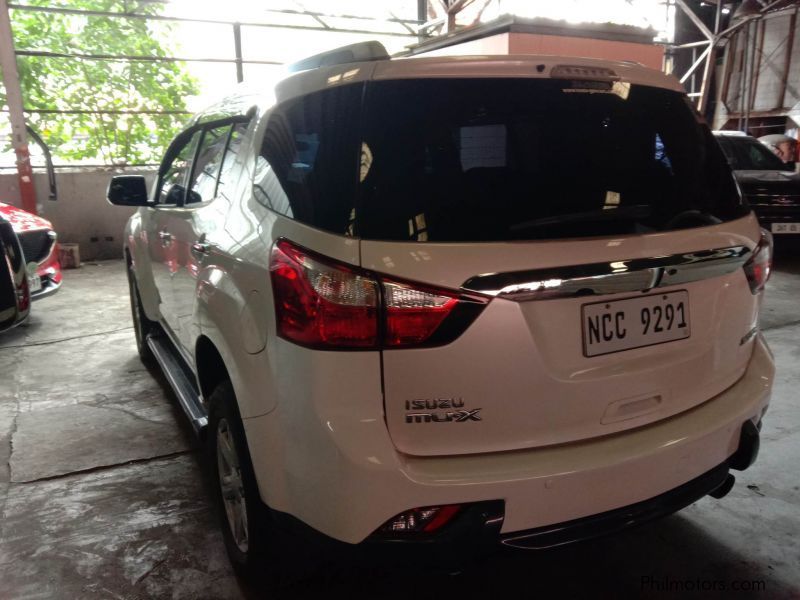 Isuzu muX in Philippines