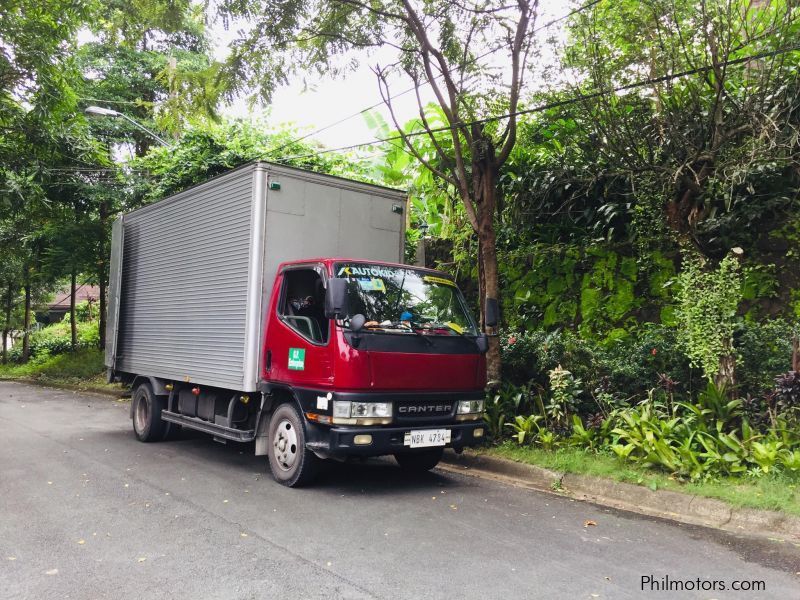 Mitsubishi Canter in Philippines