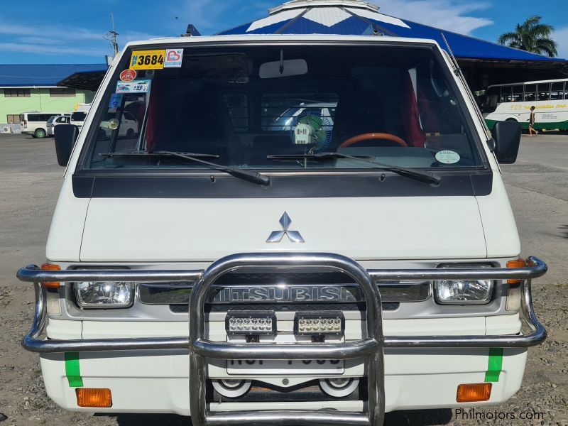 Mitsubishi Mitsubishi L300 FB Van Lucena City in Philippines