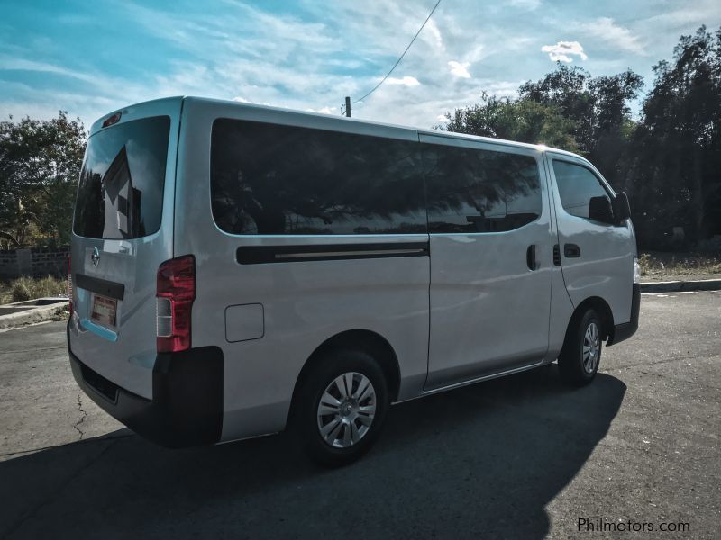 Nissan nv350