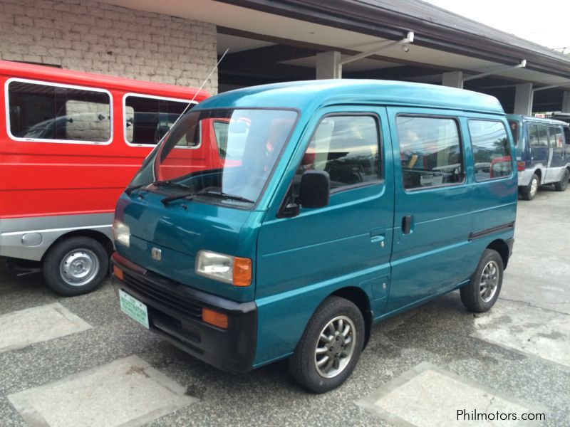 Suzuki Multicab Every Van with mags in Philippines