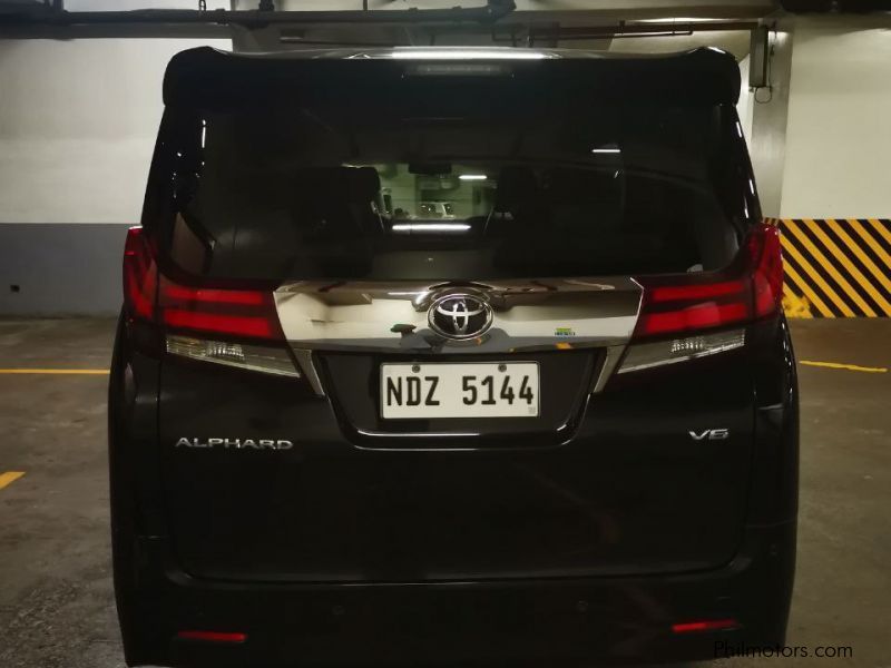 Toyota Alphard 3.5 AT in Philippines