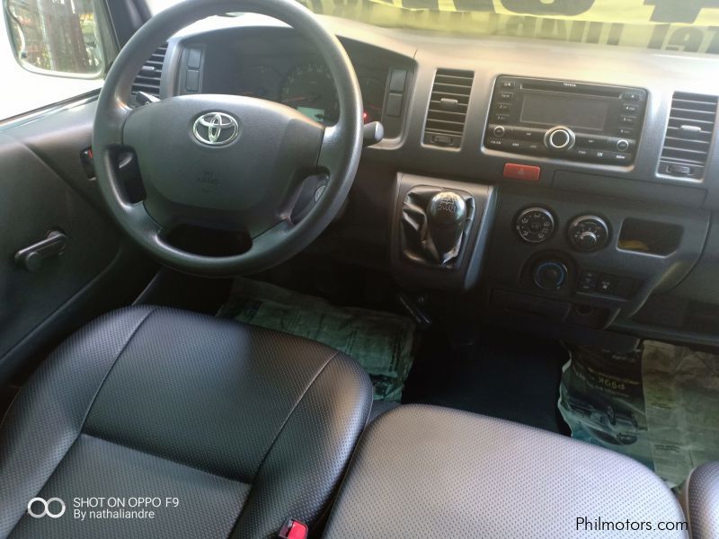 Toyota Hi ace commuter in Philippines