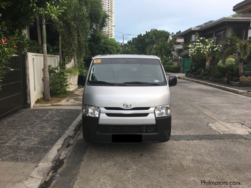 Toyota Hiace Commuter in Philippines