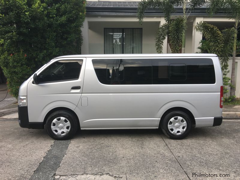 Toyota Hiace Commuter in Philippines