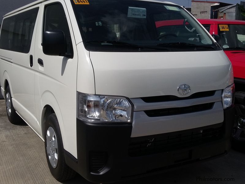 Toyota Hiace Commuter 3.0 2016 in Philippines