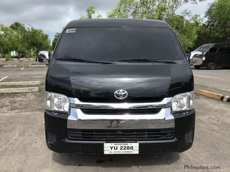 Toyota Hiace GL Grandia Van 26 TKm only Lucena City in Philippines