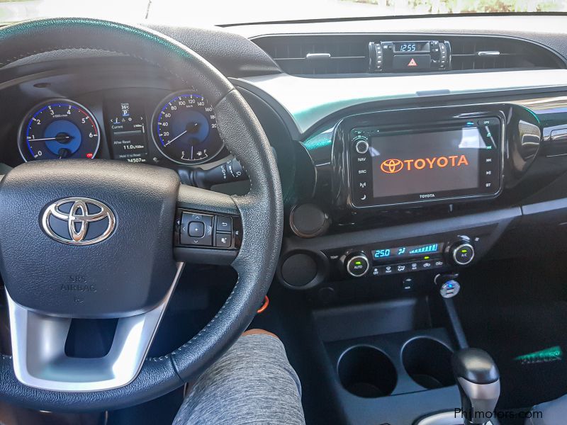 Toyota Hilux Revo 2016 G 2.4 AT in Philippines