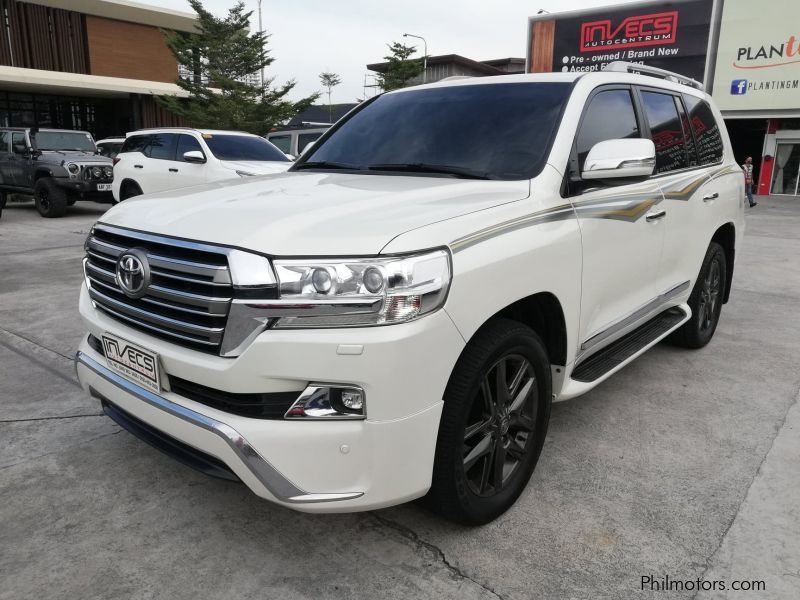 Toyota Land Cruiser 200 Dubai in Philippines