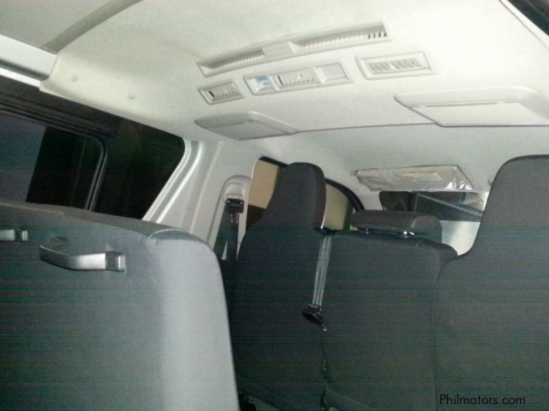 Toyota Toyota Hiace Commuter 3.0 manual diesel 2016 in Philippines