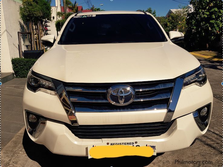 Toyota fortuner V in Philippines