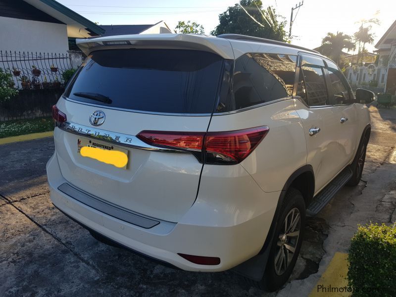 Toyota fortuner V in Philippines